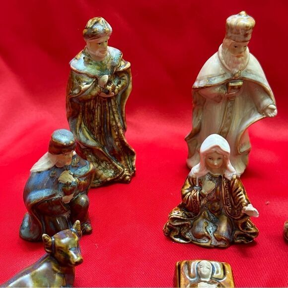Christmas Native porcelain set - Picture 4 of 8
